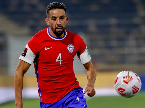 ¡No hay tímida! Isla niega romance y encara a faranduleras