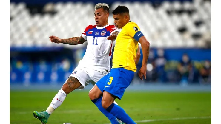Thiago Silva quiere celebrar con Brasil, pero en Inglaterra ya avisaron que no podrá viajar