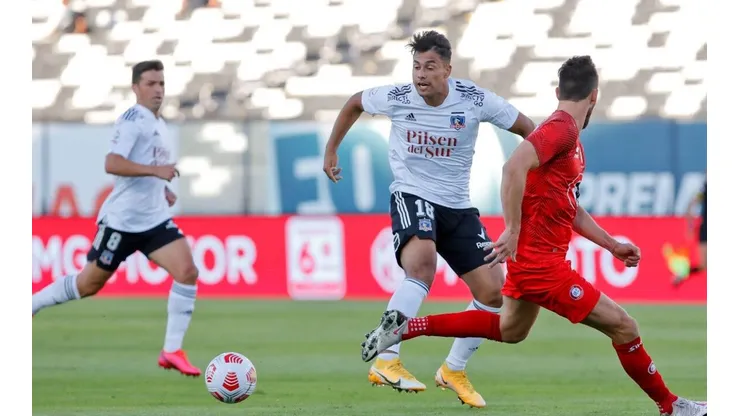 Algo más que la cima de la tabla de posiciones: Unión La Calera recibe a Colo Colo en el inicio de la segunda rueda del torneo.