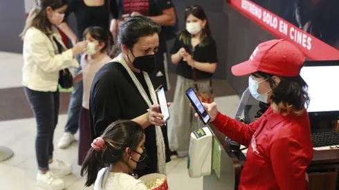 El trabajo de jóvenes es muy importante para la economía.