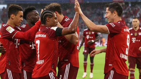 Bayern Múnich viene de conseguir su primera victoria en la Bundesliga ante el Köln.