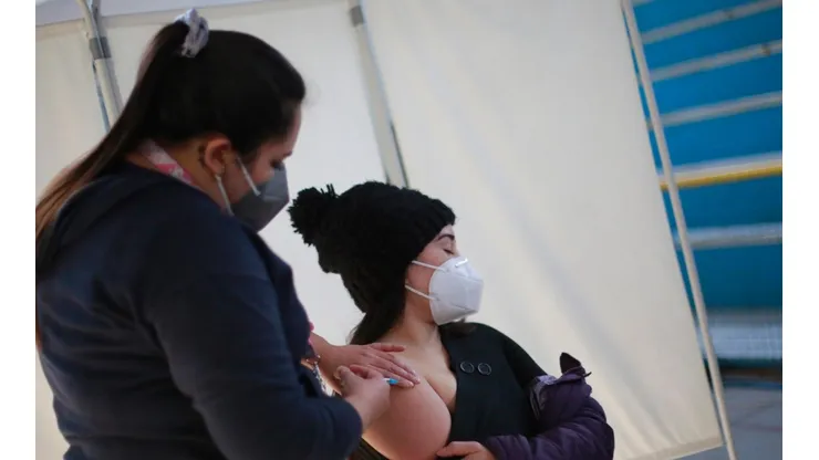 83,84% de la población ya ha completado su esquema de vacunación. (Foto: Agencia Uno).