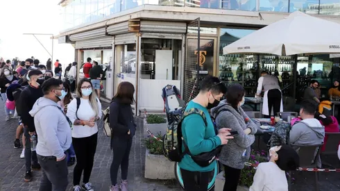 Nueva ley generó confusión sobre menores en restaurantes donde vendan alcohol. (Foto: Agencia Uno).