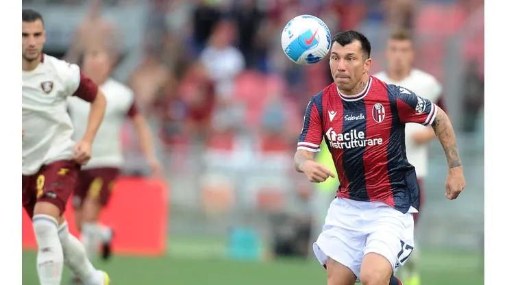 Medel jugó como primer marcador central