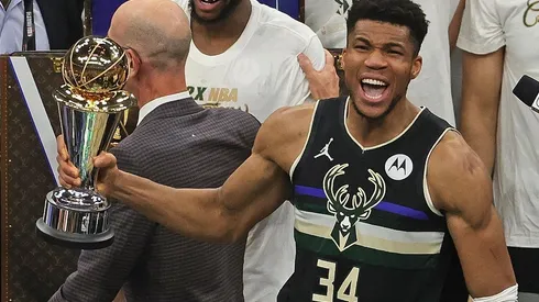 Giannis y los Bucks defienden el título. (Foto: Getty)