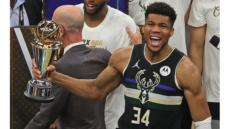 Giannis y los Bucks defienden el título. (Foto: Getty)
