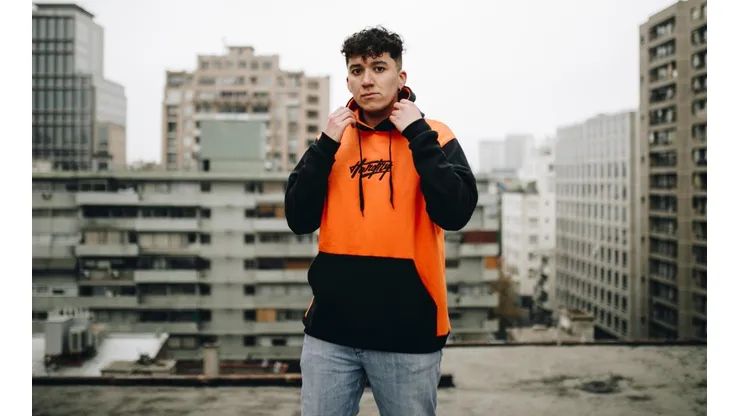 Rodamiento viene desde Parral para comerse el mundo y ser el ganador de la Final Nacional de Red Bull Batalla de los Gallos el 4 de septiembre.