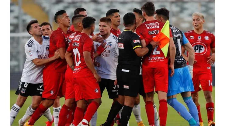 La Calera y Colo Colo buscan ser el mejor de la primera rueda