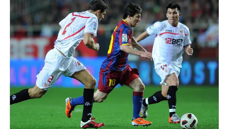 Gary Medel puede volver a España después de su paso por el Sevilla entre 2011 y 2013