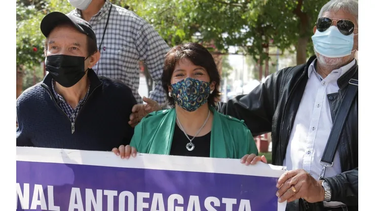 Yasna Provoste se compromete construir 400 mil viviendas
