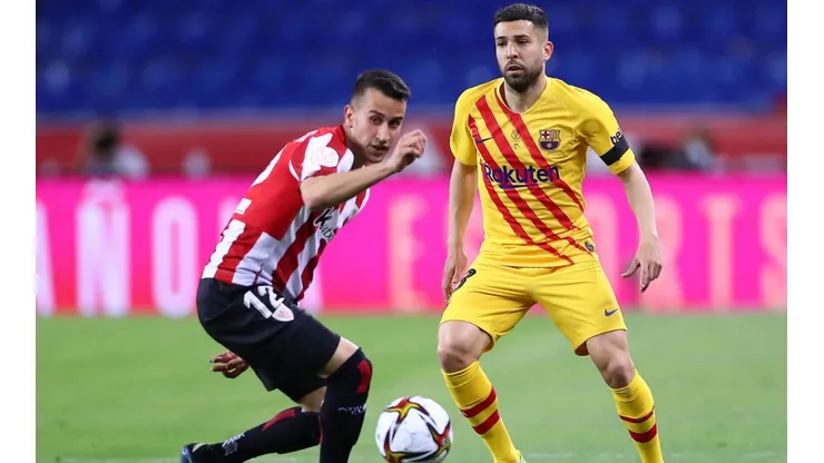 Barcelona logró un triunfo en su debut en La Liga, mientras el Athletic empató.