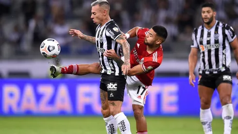 Edu y Paulo se enfrentaron anoche por Copa Libertadores.