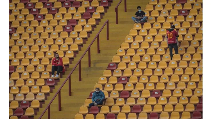 Público en los estadios