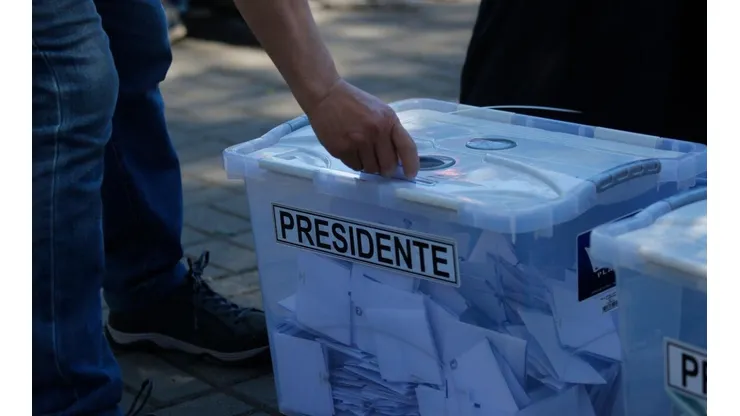 La votación no está patrocinada por el Servicio Electoral.
