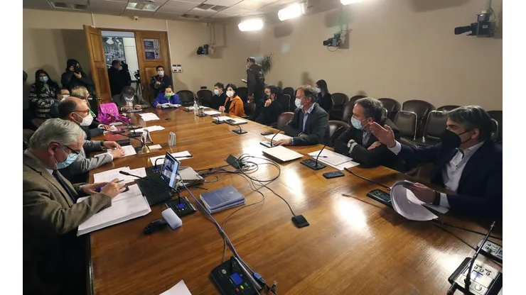 Siguen las sesiones para debatir proyecto, que ya tiene fecha definida de votación. (Foto: Agencia Uno).