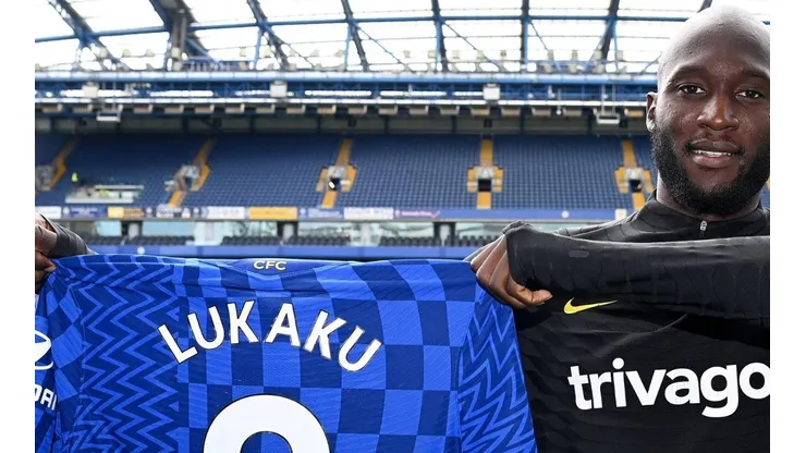 Romelu Lukaku toma la 9 que había dejado Tammy Abraham.
