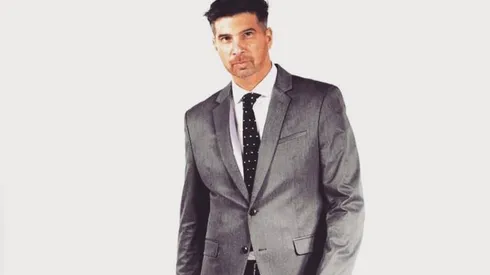 Mario Velasco ahora está a cargo de la conducción del programa de TV paga Zona de Estrellas.