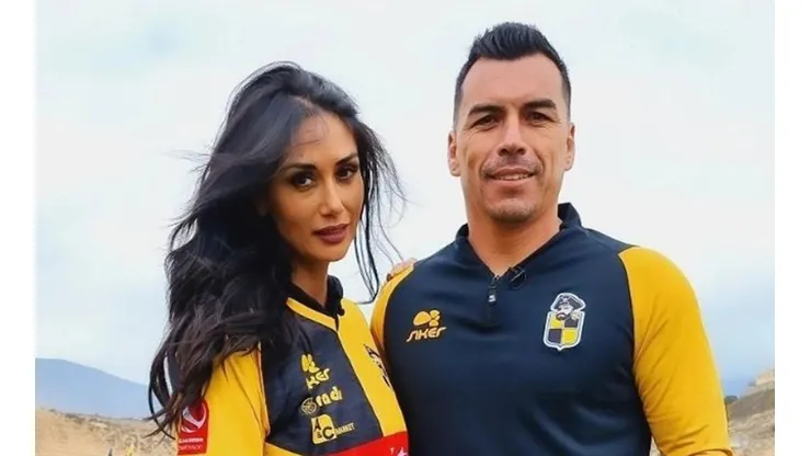 Esteban Paredes y Pamela Díaz en programa de TV