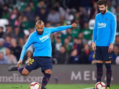 Piqué se lanza chilenismo comentando foto de Vidal
