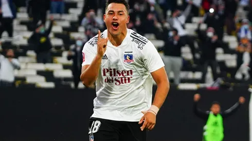 Iván Morales anotó doblete en el triunfo de Colo Colo sobre Unión Española por la Copa Chile.