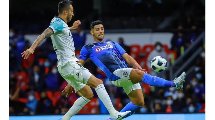 Lucas Passerini se está abriendo un espacio en Cruz Azul.