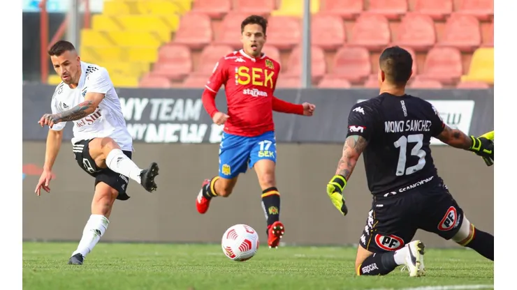 Colo Colo lo pasó mal en ataque, gracias al gran partido del Mono Sánchez.