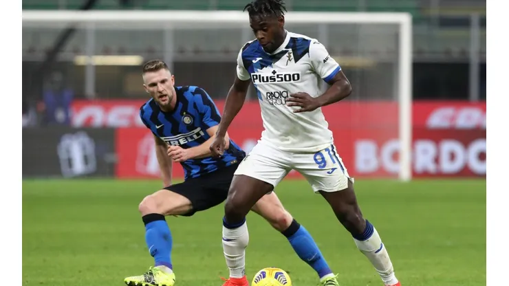 Duván Zapata es pretendido por Inter de Milán.