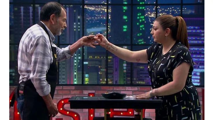 A Nelson Ávila hasta lo hicieron probar su propio plato en su último episodio en Masterchef Celebrity.