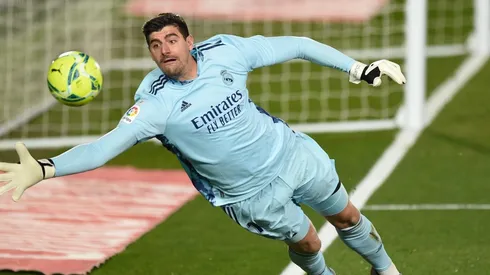 Thibaut Courtois renovó su contrato por cinco años en el Real Madrid.