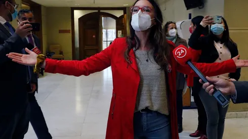 Camila Vallejo no competirá en las elecciones parlamentarias