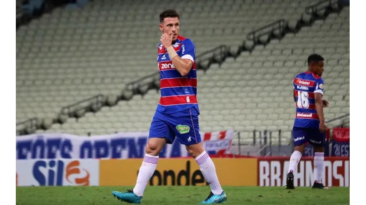 Angelo Henríquez jugó su primer partido con el Fortaleza