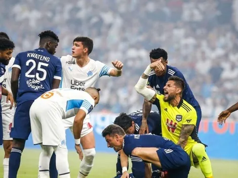 Impacto: jugador se desmaya en duelo ante Marsella de Sampaoli