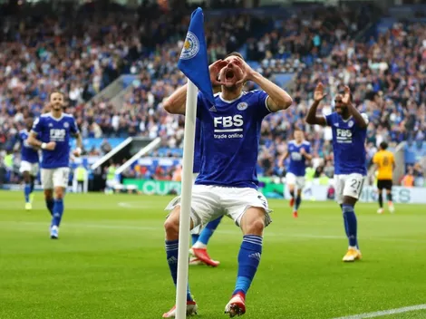 Un loquillo: Vardy provoca a hinchas de los Wolves con un aullido