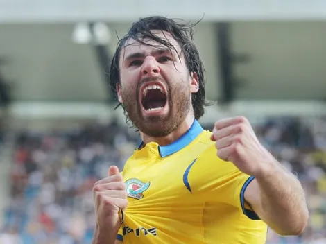 Ben Brereton salva al Blackburn con golazo de cabeza