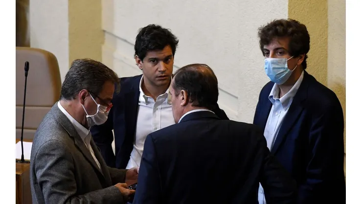 Cuarto retiro: 9 de 36 diputados RN firman carta rechazando la iniciativa