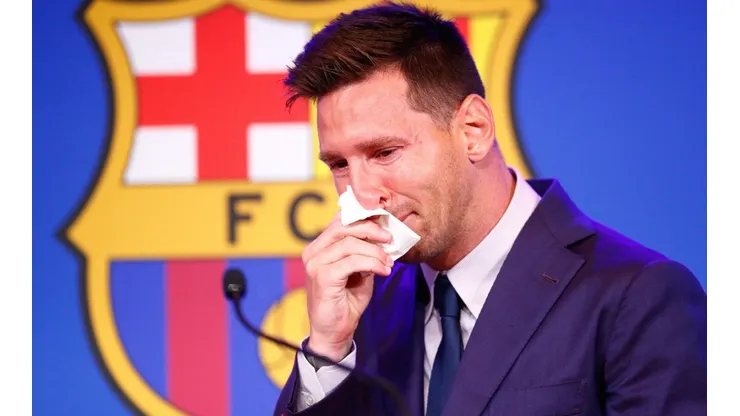 Venden el pañuelo que ocupó Messi en su despedida de Barcelona.