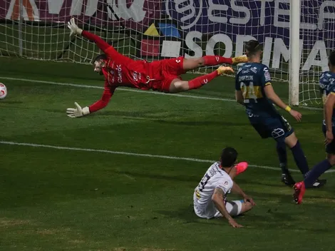 Doblete de Sosa le da el triunfo a Melipilla ante un aguerrido Everton