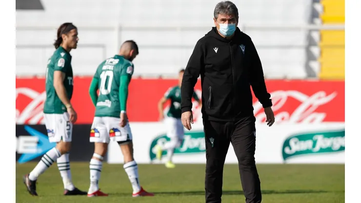 Afirman que Astorga no seguirá al mando de Santiago Wanderers.