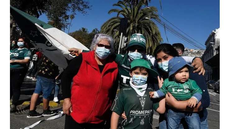 El primer partido que recibirá a hinchas será el que disputen Audax Italiano y Santiago Wanderers en el Estadio El Teniente de Rancagua.