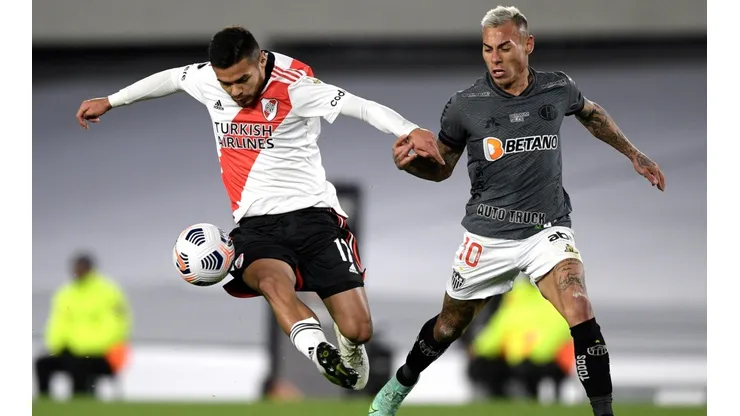 Díaz y Vargas se enfrentaron por Copa Libertadores