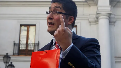 Gino Lorenzini se suma a la carrera presidencial