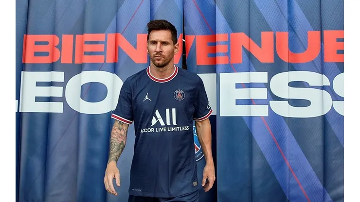 Lionel Messi fue presentado oficialmente con la camiseta del PSG de Francia, después de hacer toda su carrera deportiva en el Barcelona de España
