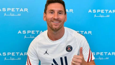 Lionel Messi ya firmó su contrato con PSG.