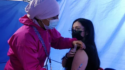 Más del 80% de población tiene esquema completo de vacunación . (Foto: Agencia Uno)