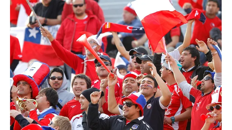 Chile recibirá a Brasil en el Estadio Monumental con aforo de 10.500 personas