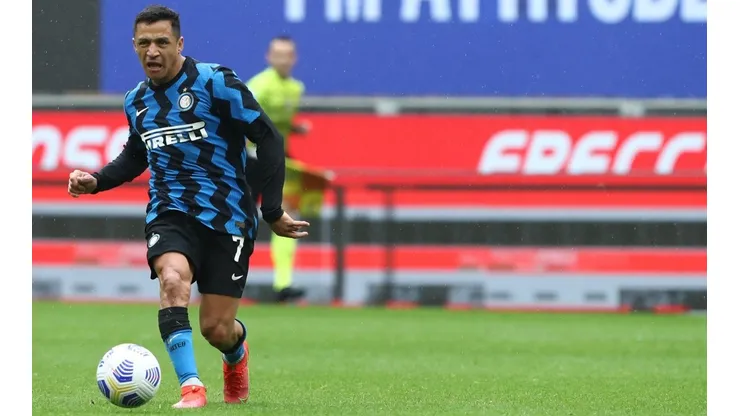 Alexis Sánchez tendrá nuevos compañeros de ataque en el Inter.