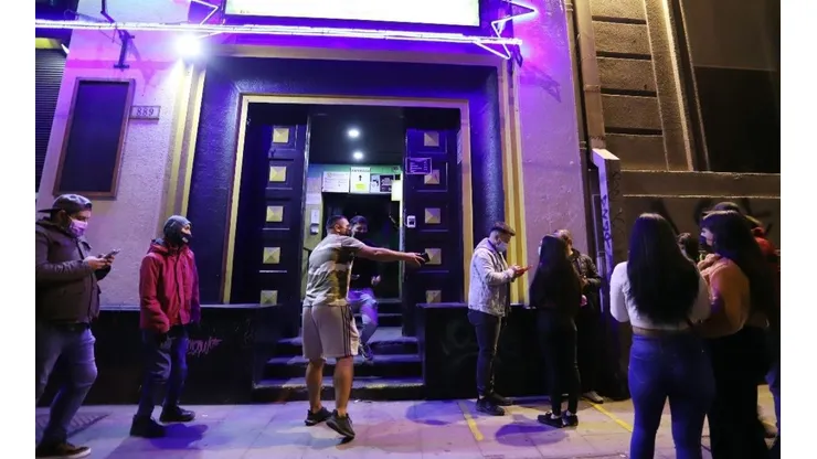 Bares y discos abren sus puertas dadas las favorables condiciones sanitarias.