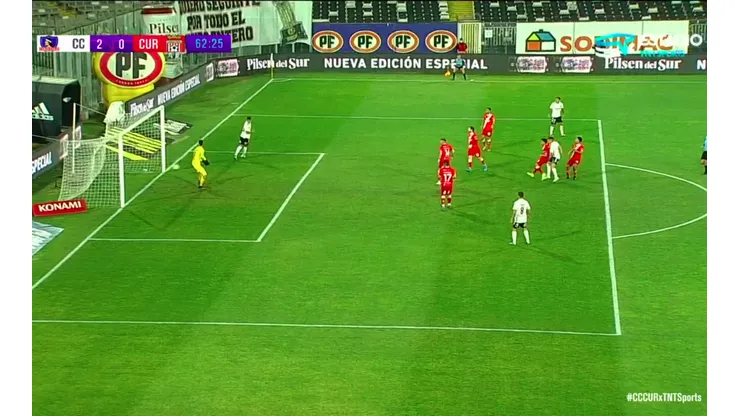 El golazo del Colo Gil para el segundo gol de Colo Colo.