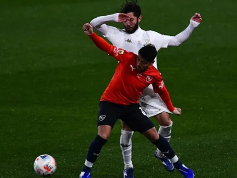 Críticas y un 3,0 para Eugenio Mena en Argentina tras el clásico