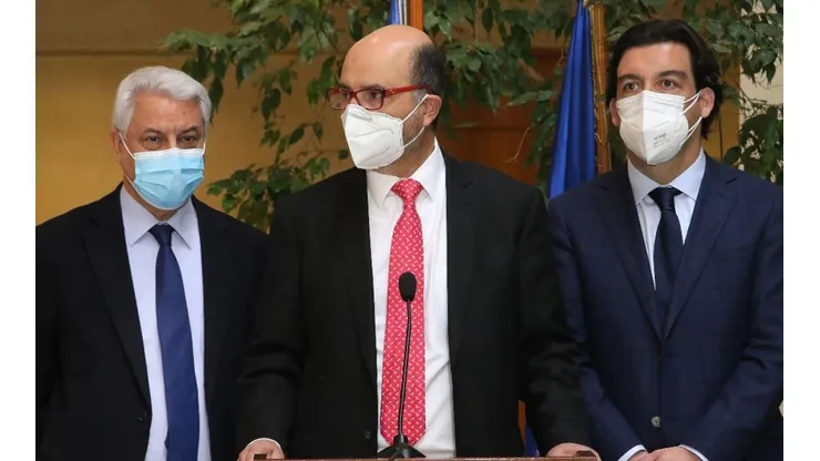 Marcos Ilabaca (PS) anunció el inicio de la discusión de los proyectos el 11 de agosto.